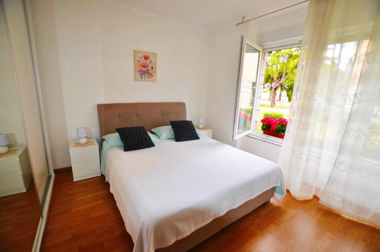 Apartment Leo Umag Exterior foto